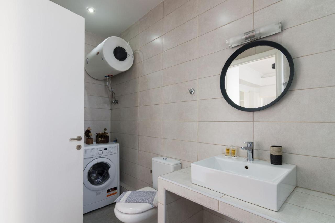 Classic Apartment For 4 People A Athén Kültér fotó